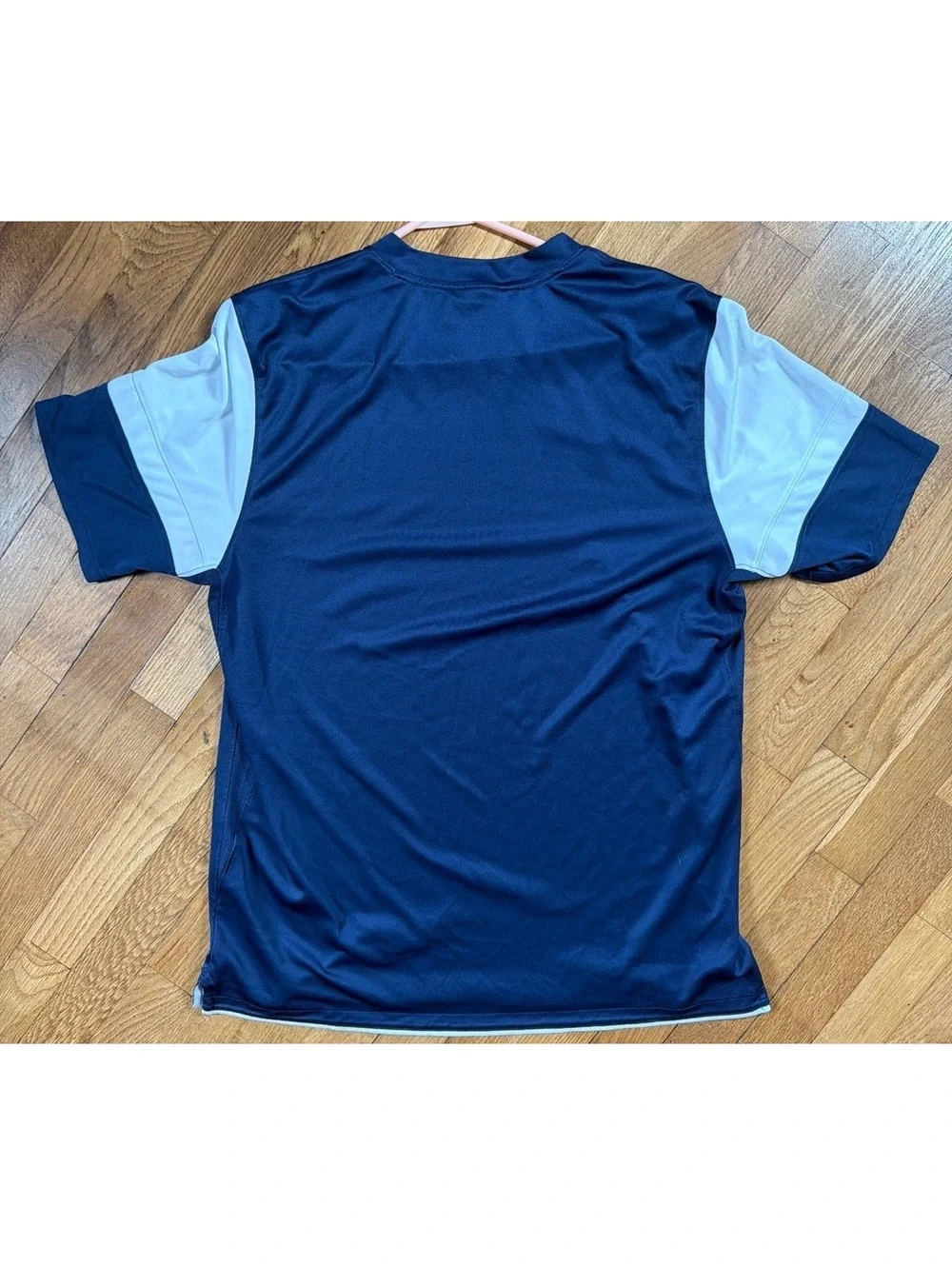 XL - Men - Nike Dri-FIT Navy Blue and White Athletic Shirt